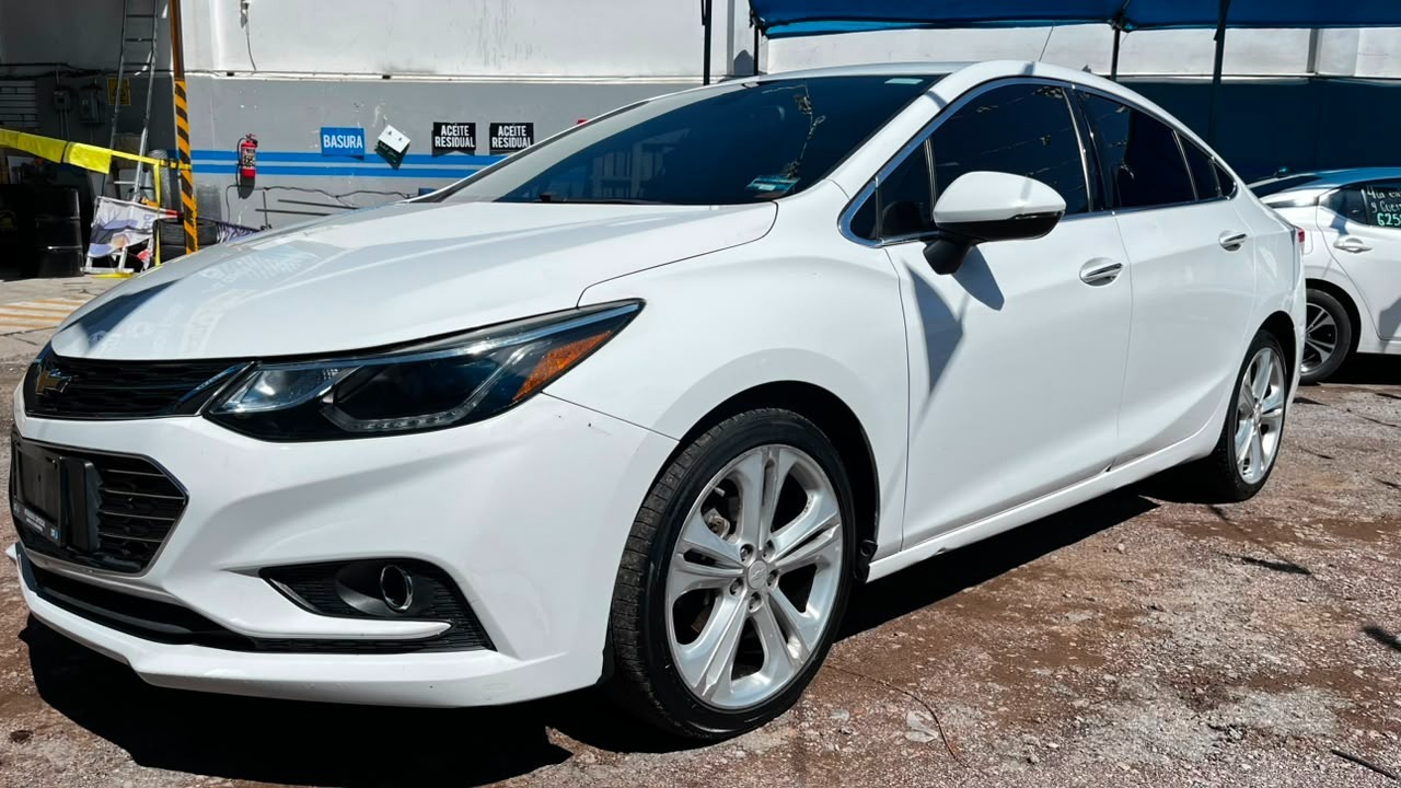 CHEVROLET CRUZE